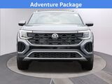 2025 Volkswagen Atlas Cross Sport 2.0T SE w/Technology Oshkosh WI