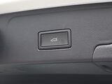 2025 Volkswagen Atlas Cross Sport 2.0T SE w/Technology Oshkosh WI