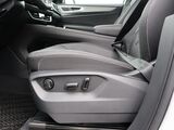 2025 Volkswagen Atlas Cross Sport 2.0T SE w/Technology Oshkosh WI