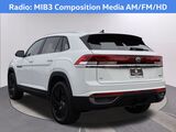 2025 Volkswagen Atlas Cross Sport 2.0T SE w/Technology Oshkosh WI
