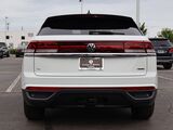 2025 Volkswagen Atlas Cross Sport 2.0T SE w/Technology Oshkosh WI
