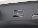 2025 Volkswagen Atlas Cross Sport 2.0T SE w/Technology Oshkosh WI