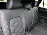 2025 Volkswagen Atlas Cross Sport 2.0T SE w/Technology Oshkosh WI