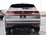 2025 Volkswagen Atlas Cross Sport 2.0T SE w/Technology Oshkosh WI