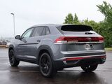 2025 Volkswagen Atlas Cross Sport 2.0T SE w/Technology Oshkosh WI