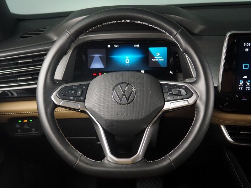 2025 Volkswagen Atlas Cross Sport 2.0T SE w/Technology *PANORAMA MOONROOF, ADAPTIVE CRUISE, SAFETY ALERTS, BACKUP-CAMERA, COLOR TOUCHSCREEN, CLIMATE SEATS, HEATED STEERING, POWER LIFTGATE, REMOTE START, WIRELESS CHARGING, ANDROID & APPLE Round Rock TX