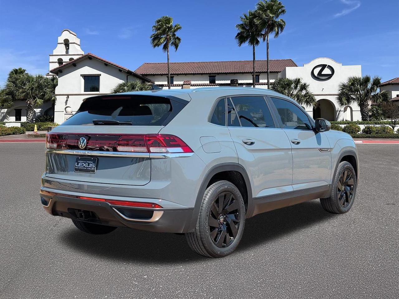 2025 Volkswagen Atlas Cross Sport 2.0T SE w/Technology San Juan TX