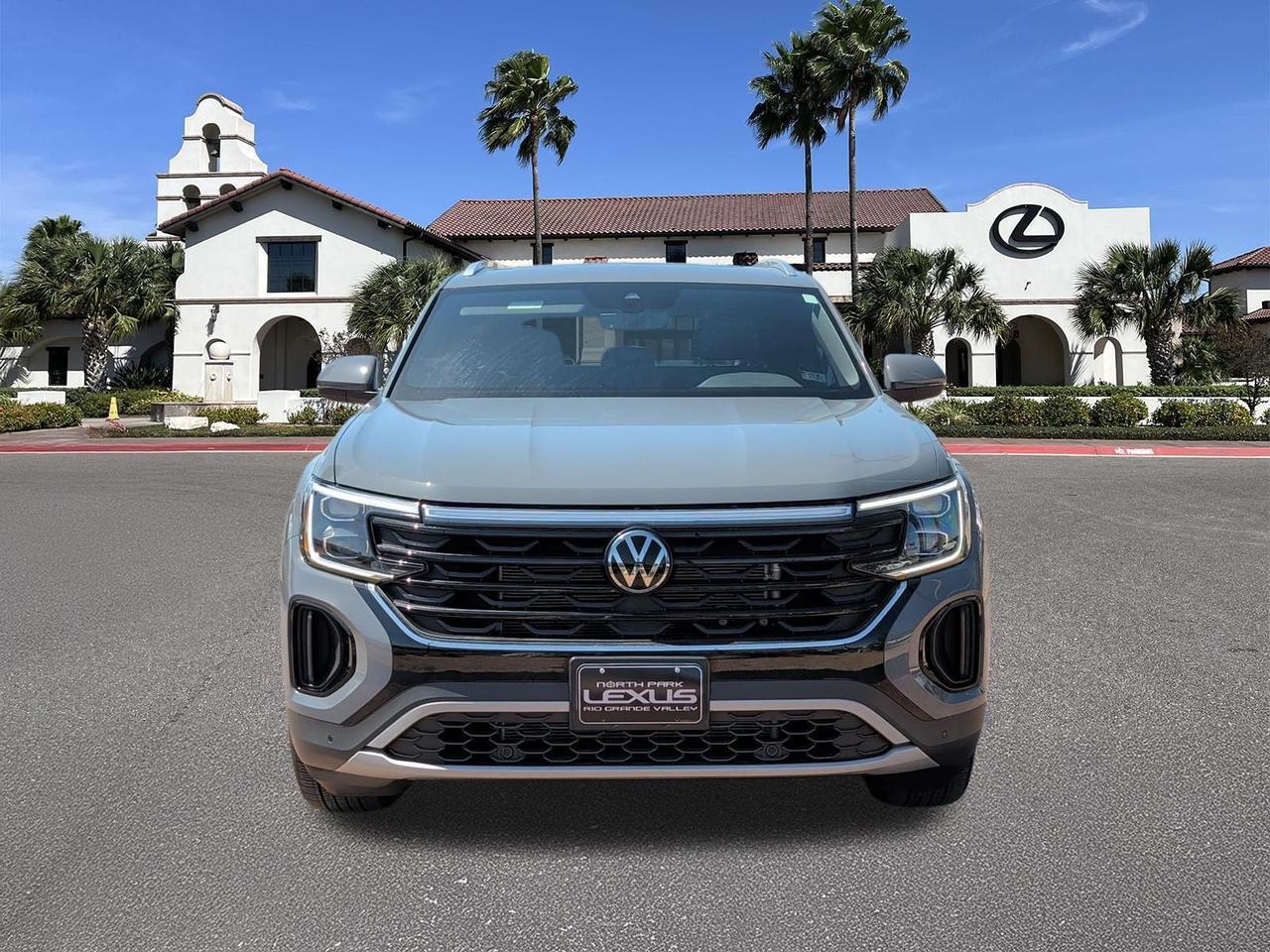 2025 Volkswagen Atlas Cross Sport 2.0T SE w/Technology San Juan TX