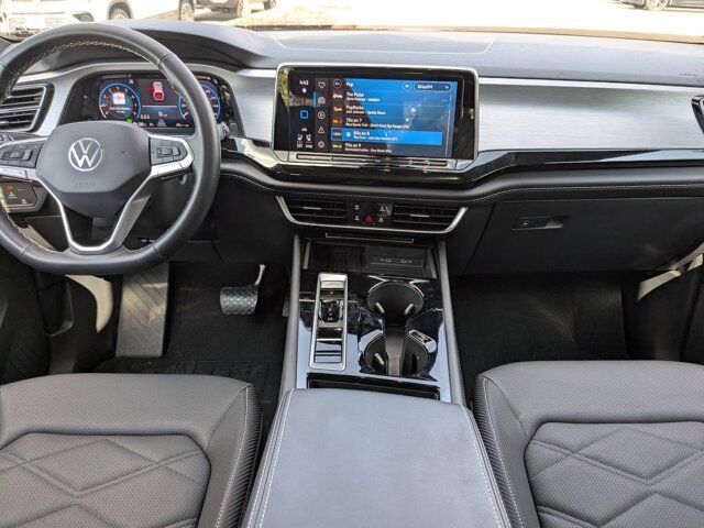 2025 Volkswagen Atlas Cross Sport 2.0T SE w/Technology San Antonio TX