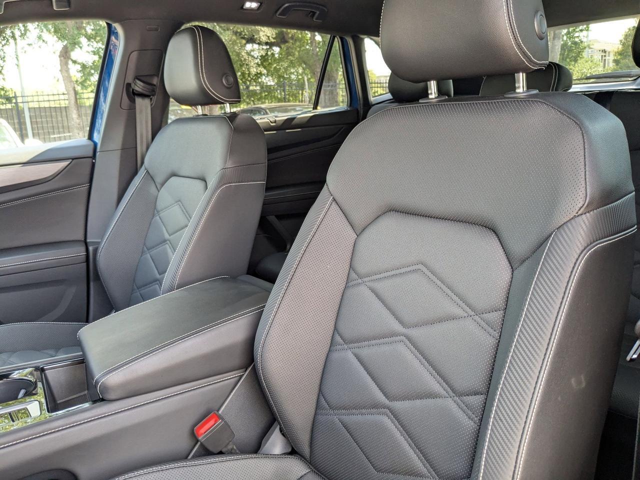 2025 Volkswagen Atlas Cross Sport 2.0T SE w/Technology San Antonio TX