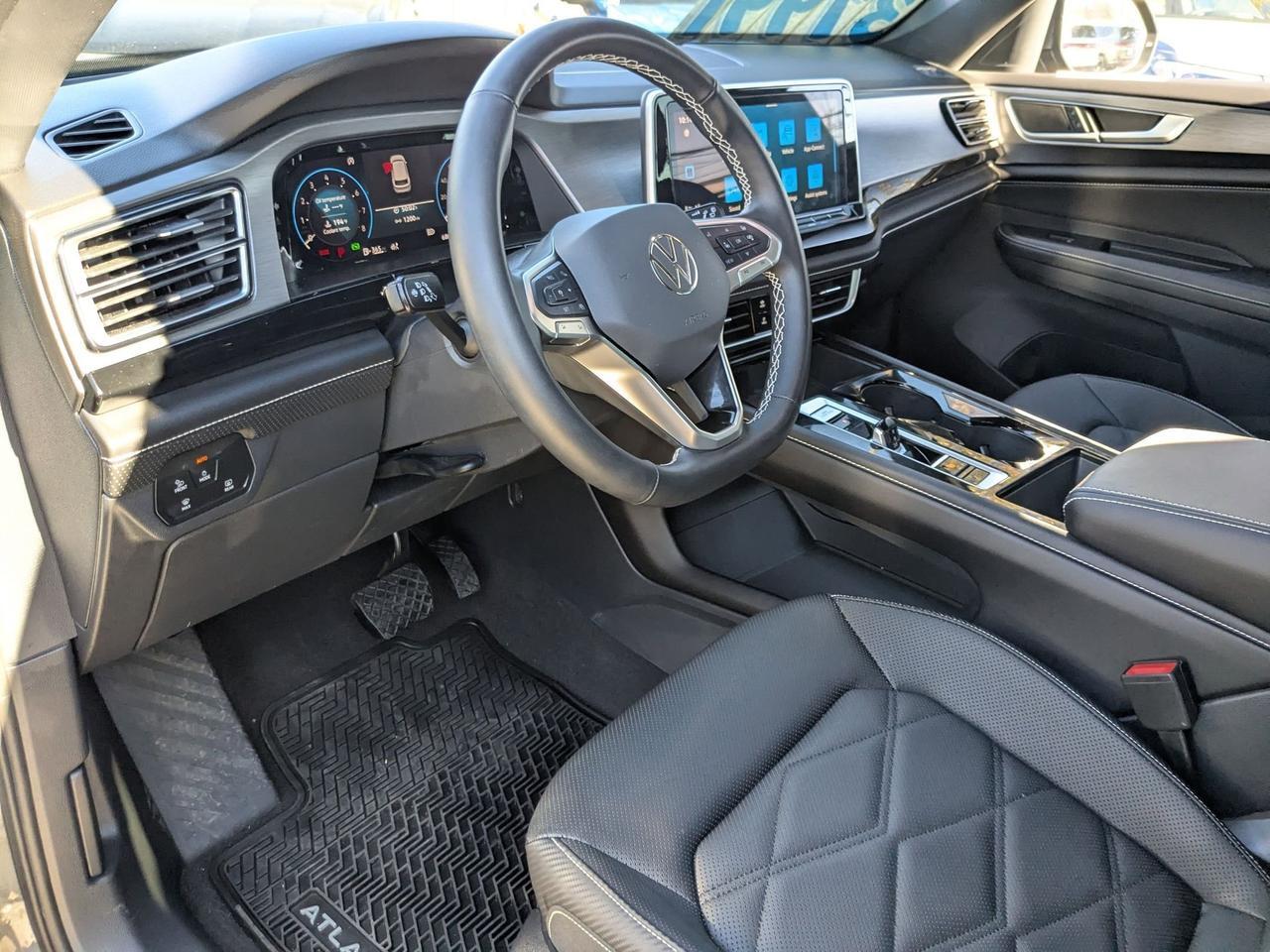 2025 Volkswagen Atlas Cross Sport 2.0T SE w/Technology San Antonio TX