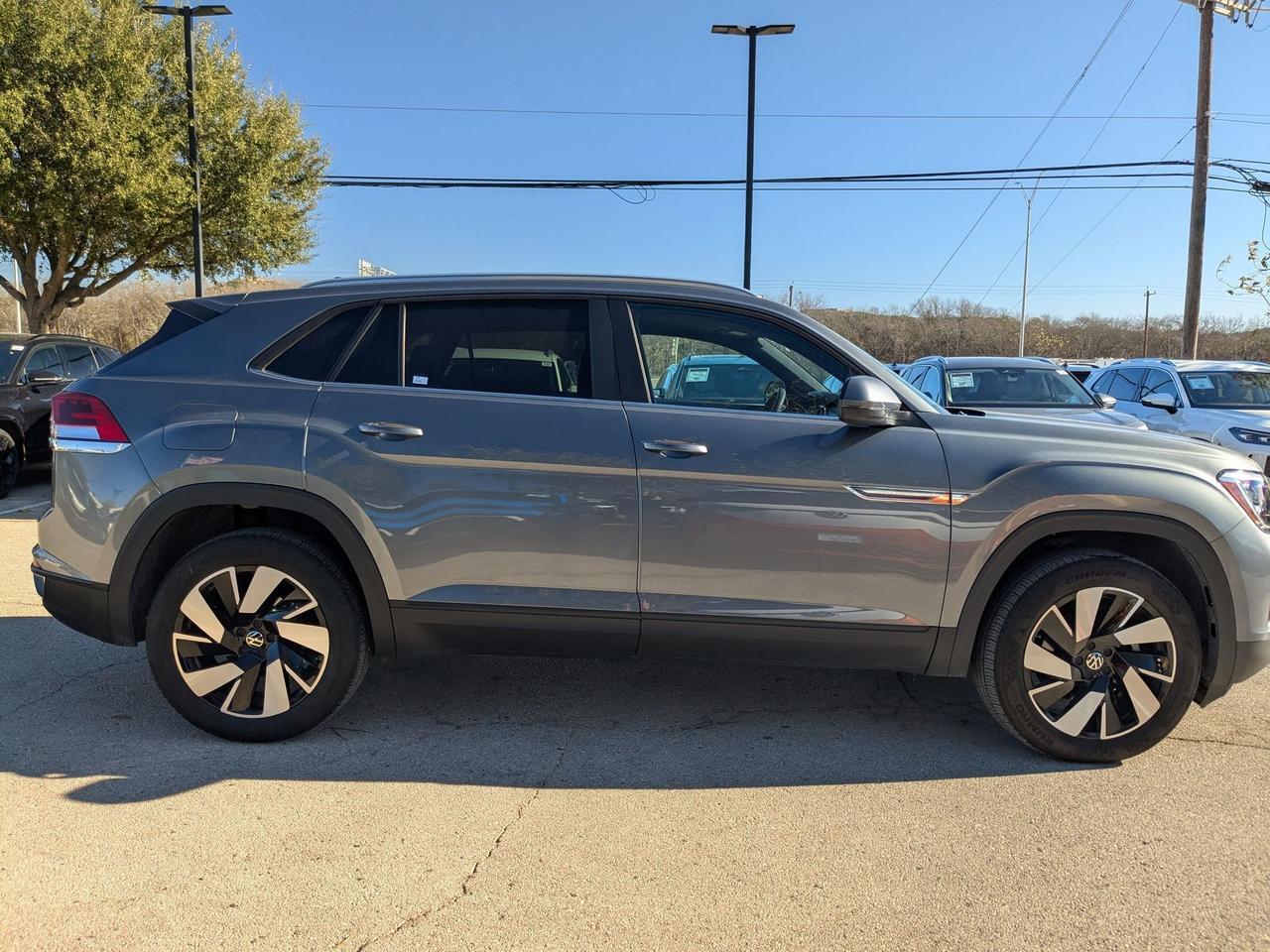 2025 Volkswagen Atlas Cross Sport 2.0T SE w/Technology