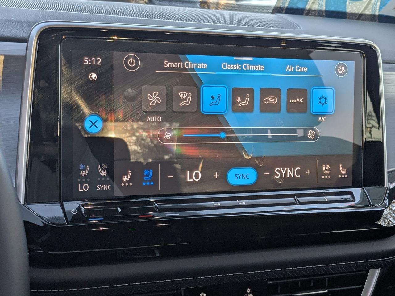 2025 Volkswagen Atlas Cross Sport 2.0T SE w/Technology San Antonio TX