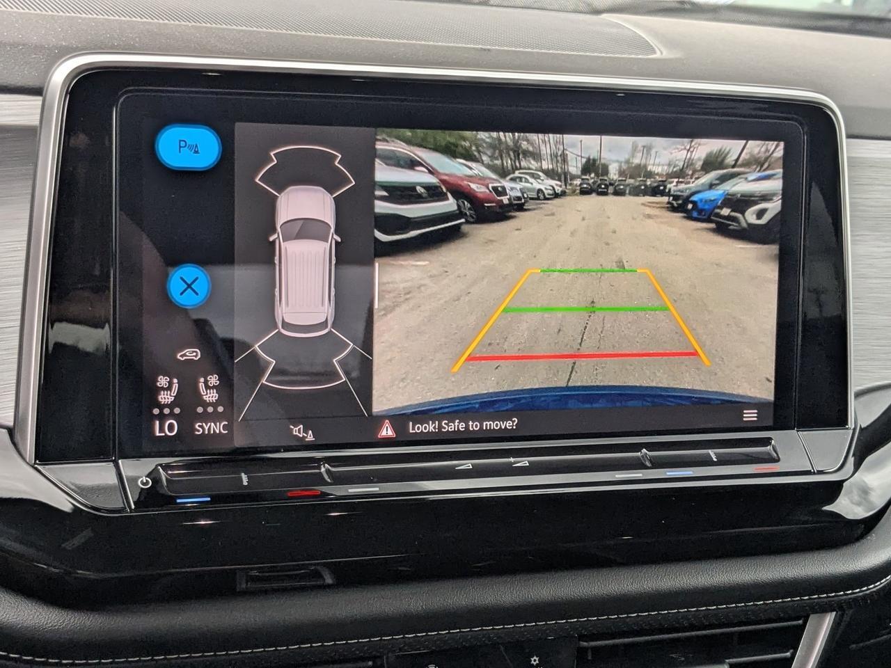 2025 Volkswagen Atlas Cross Sport 2.0T SE w/Technology San Antonio TX