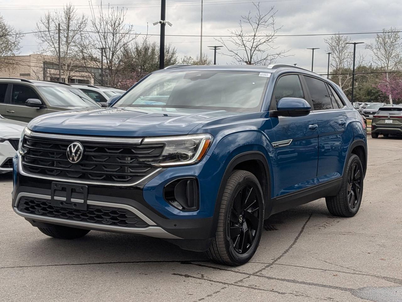 2025 Volkswagen Atlas Cross Sport 2.0T SE w/Technology San Antonio TX