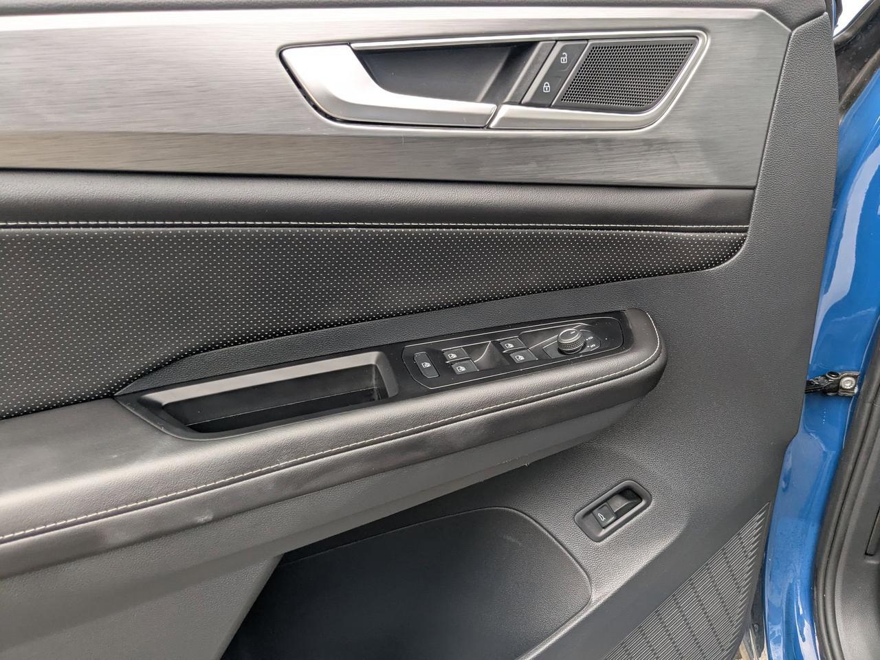 2025 Volkswagen Atlas Cross Sport 2.0T SE w/Technology San Antonio TX