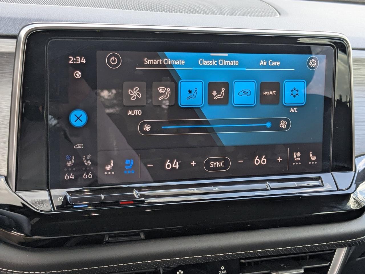 2025 Volkswagen Atlas Cross Sport 2.0T SE w/Technology San Antonio TX