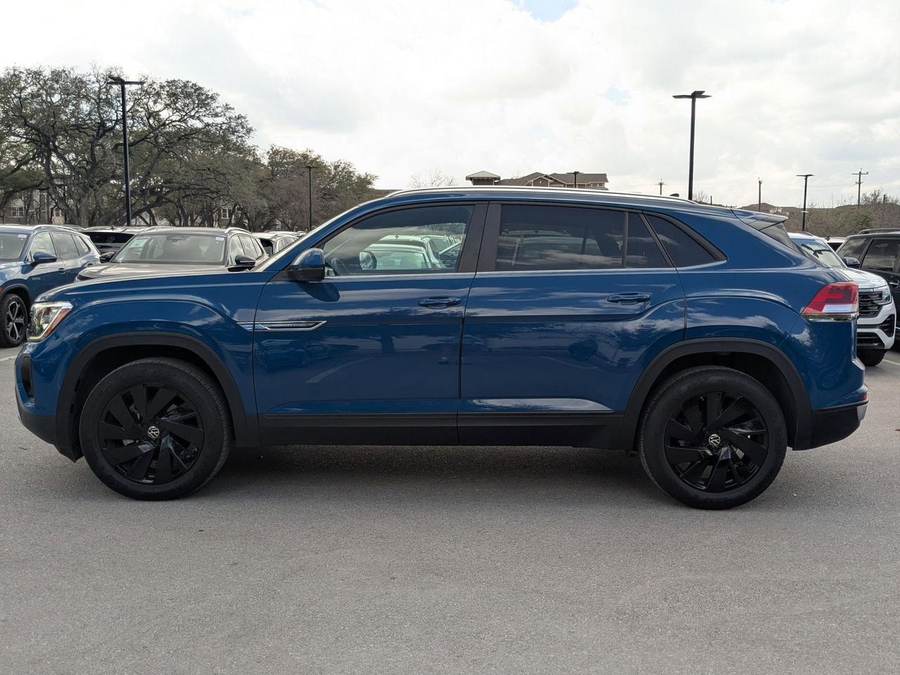 2025 Volkswagen Atlas Cross Sport 2.0T SE w/Technology San Antonio TX