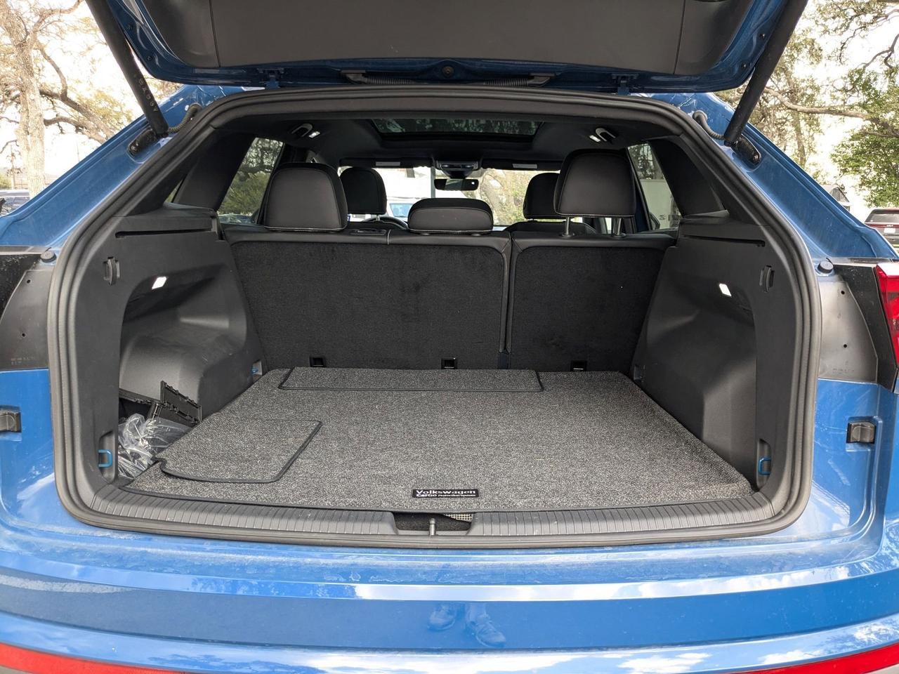 2025 Volkswagen Atlas Cross Sport 2.0T SE w/Technology San Antonio TX