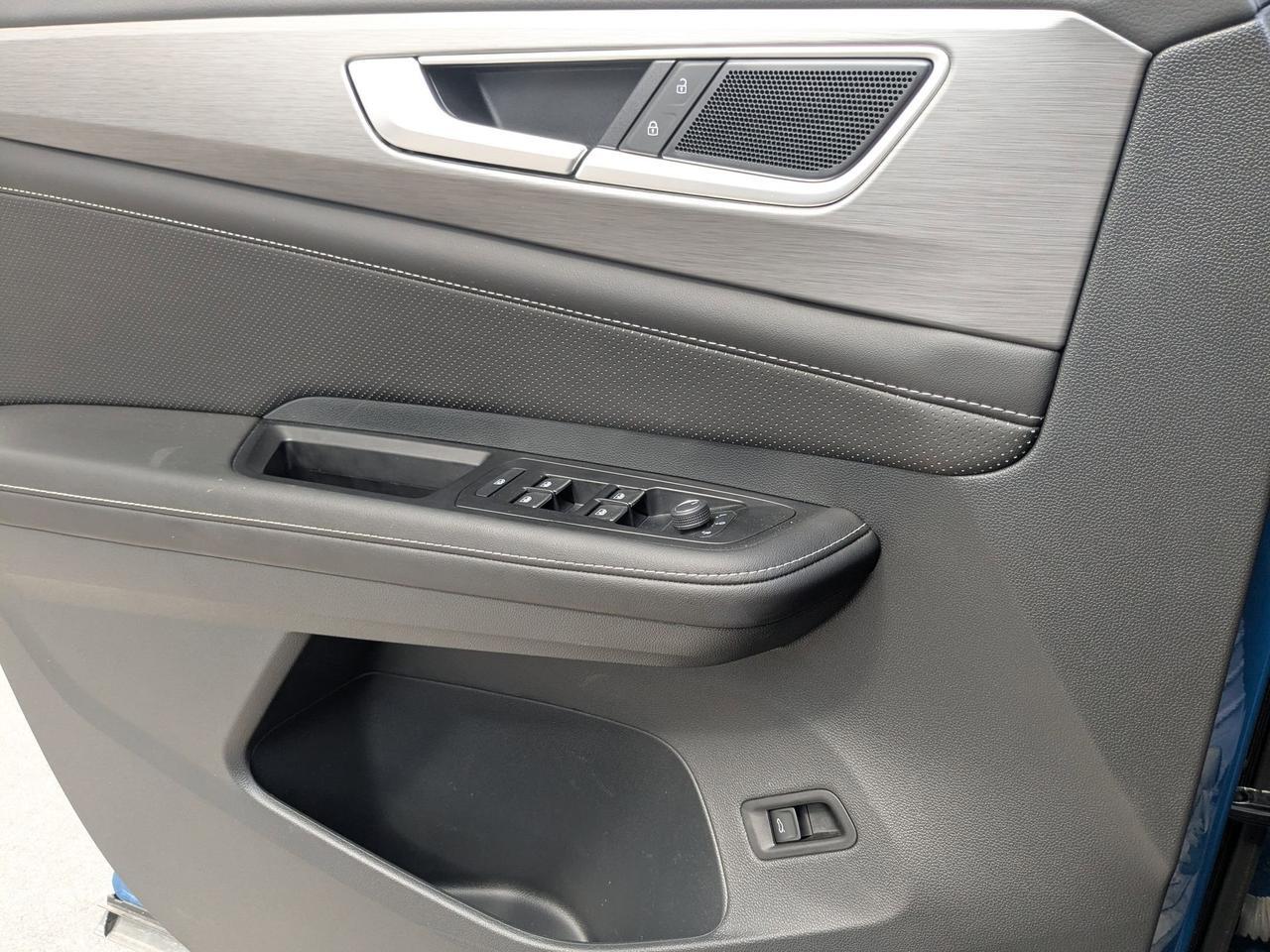 2025 Volkswagen Atlas Cross Sport 2.0T SE w/Technology San Antonio TX