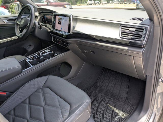 2025 Volkswagen Atlas Cross Sport 2.0T SE w/Technology San Antonio TX