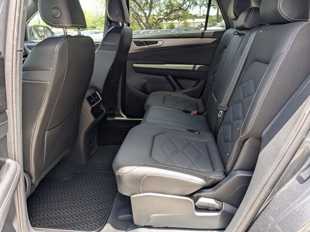 2025 Volkswagen Atlas Cross Sport 2.0T SE w/Technology San Antonio TX