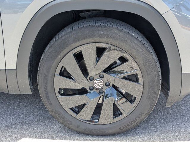 2025 Volkswagen Atlas Cross Sport 2.0T SE w/Technology San Antonio TX
