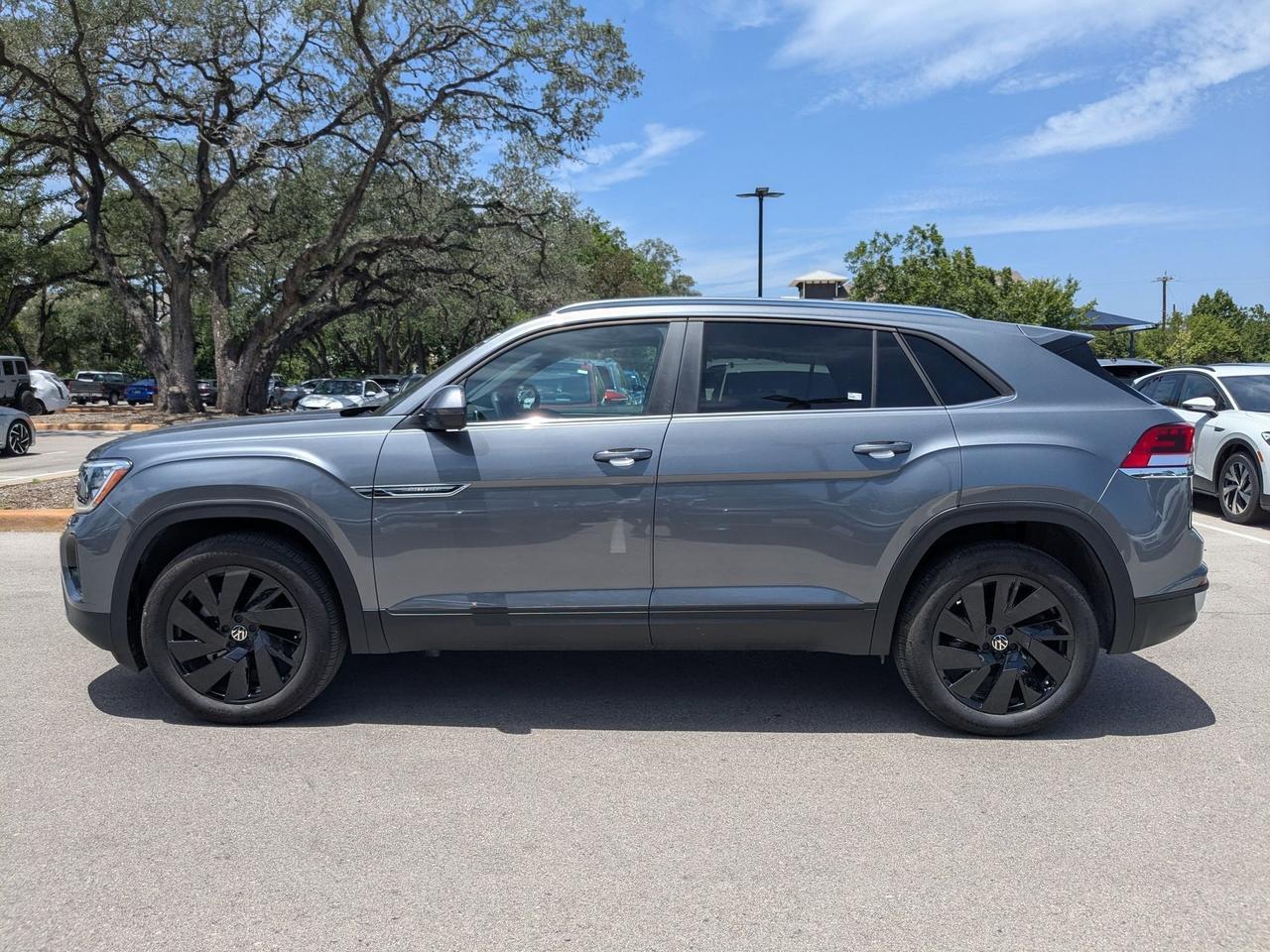 2025 Volkswagen Atlas Cross Sport 2.0T SE w/Technology San Antonio TX