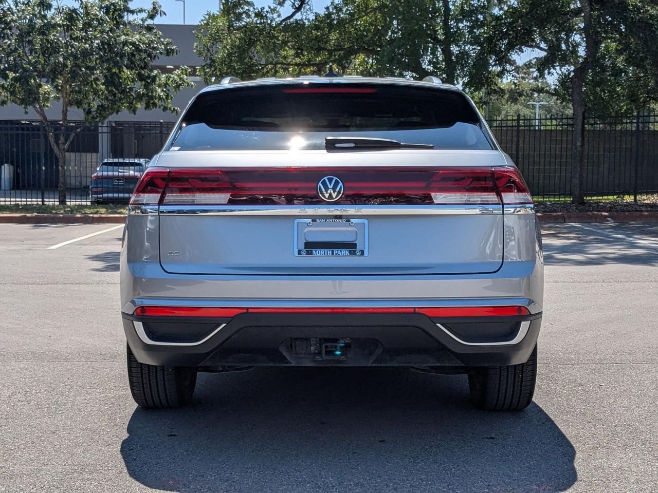 2025 Volkswagen Atlas Cross Sport 2.0T SE w/Technology San Antonio TX