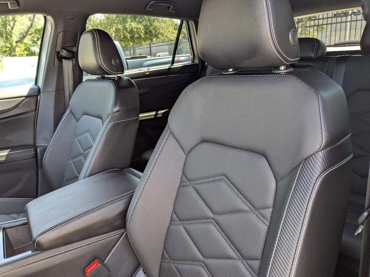 2025 Volkswagen Atlas Cross Sport 2.0T SE w/Technology San Antonio TX