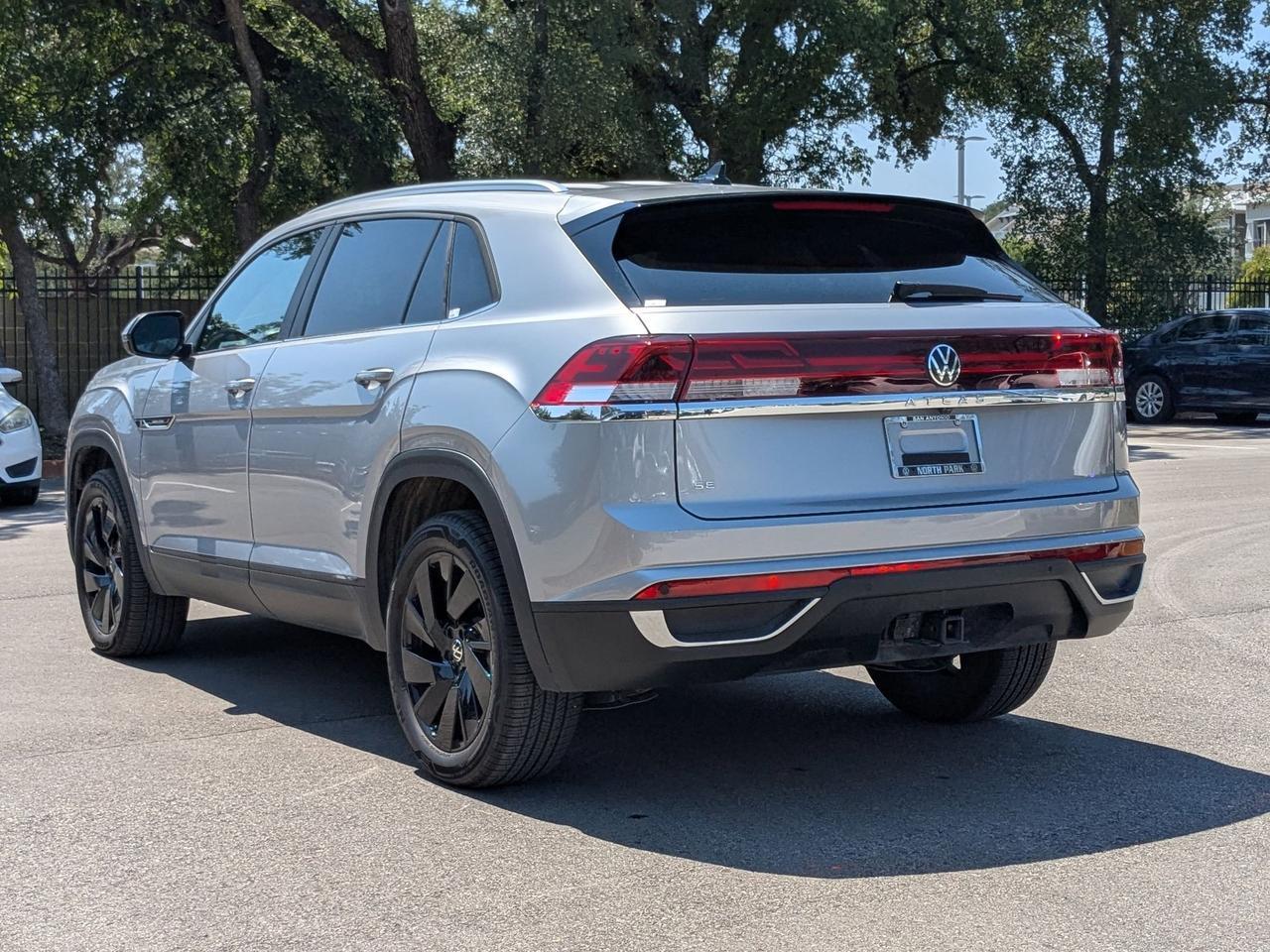 2025 Volkswagen Atlas Cross Sport 2.0T SE w/Technology San Antonio TX
