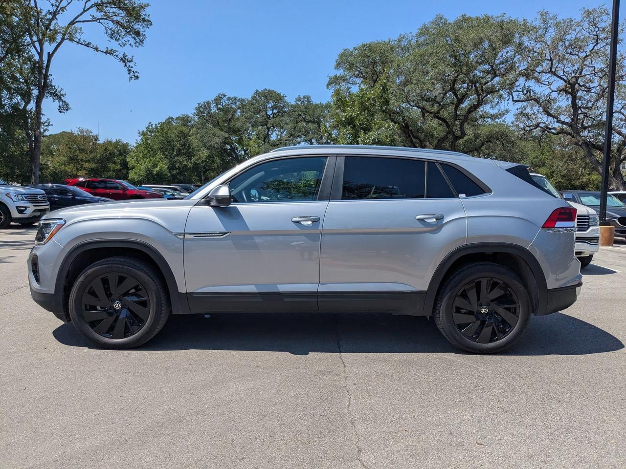 2025 Volkswagen Atlas Cross Sport 2.0T SE w/Technology San Antonio TX
