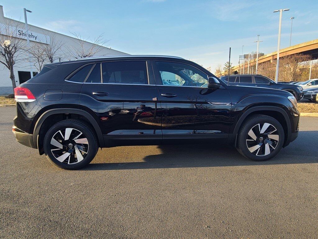 2025 Volkswagen Atlas Cross Sport 2.0T SE w/Technology Springfield VA
