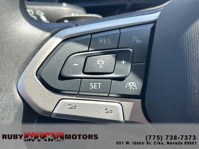 2025 Volkswagen Atlas Cross Sport 2.0T SEL Elko NV