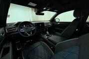 2025 Volkswagen Atlas Cross Sport 2.0T SEL Premium R-Line Oshkosh WI