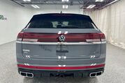 2025 Volkswagen Atlas Cross Sport 2.0T SEL Premium R-Line Oshkosh WI