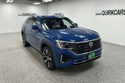 2025 Volkswagen Atlas Cross Sport 2.0T SEL Premium R-Line Oshkosh WI