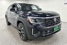 2025 Volkswagen Atlas Cross Sport 2.0T SEL Premium R-Line