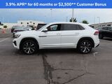 2025 Volkswagen Atlas Cross Sport 2.0T SEL Premium R-Line Oshkosh WI