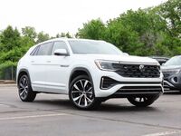 2025 Volkswagen Atlas Cross Sport 2.0T SEL Premium R-Line