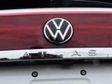 2025 Volkswagen Atlas Cross Sport 2.0T SEL Premium R-Line Oshkosh WI