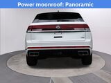 2025 Volkswagen Atlas Cross Sport 2.0T SEL Premium R-Line Oshkosh WI