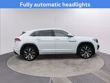 2025 Volkswagen Atlas Cross Sport 2.0T SEL Premium R-Line Oshkosh WI