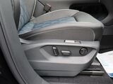 2025 Volkswagen Atlas Cross Sport 2.0T SEL Premium R-Line Oshkosh WI