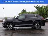 2025 Volkswagen Atlas Cross Sport 2.0T SEL Premium R-Line Oshkosh WI