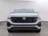 2025 Volkswagen Atlas Cross Sport 2.0T SEL Premium R-Line Oshkosh WI