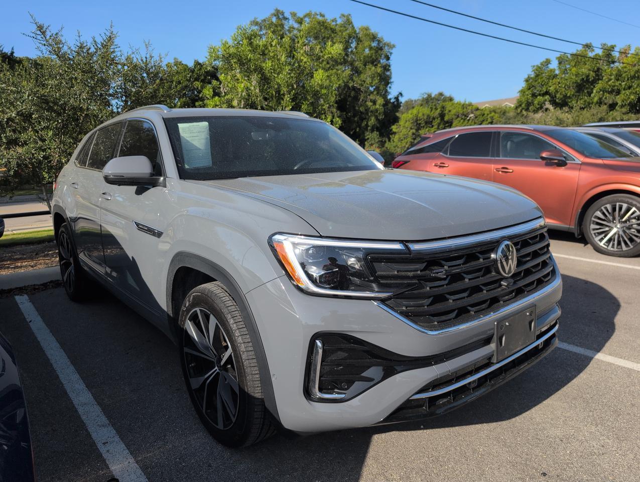 2025 Volkswagen Atlas Cross Sport 2.0T SEL Premium R-Line San Antonio TX