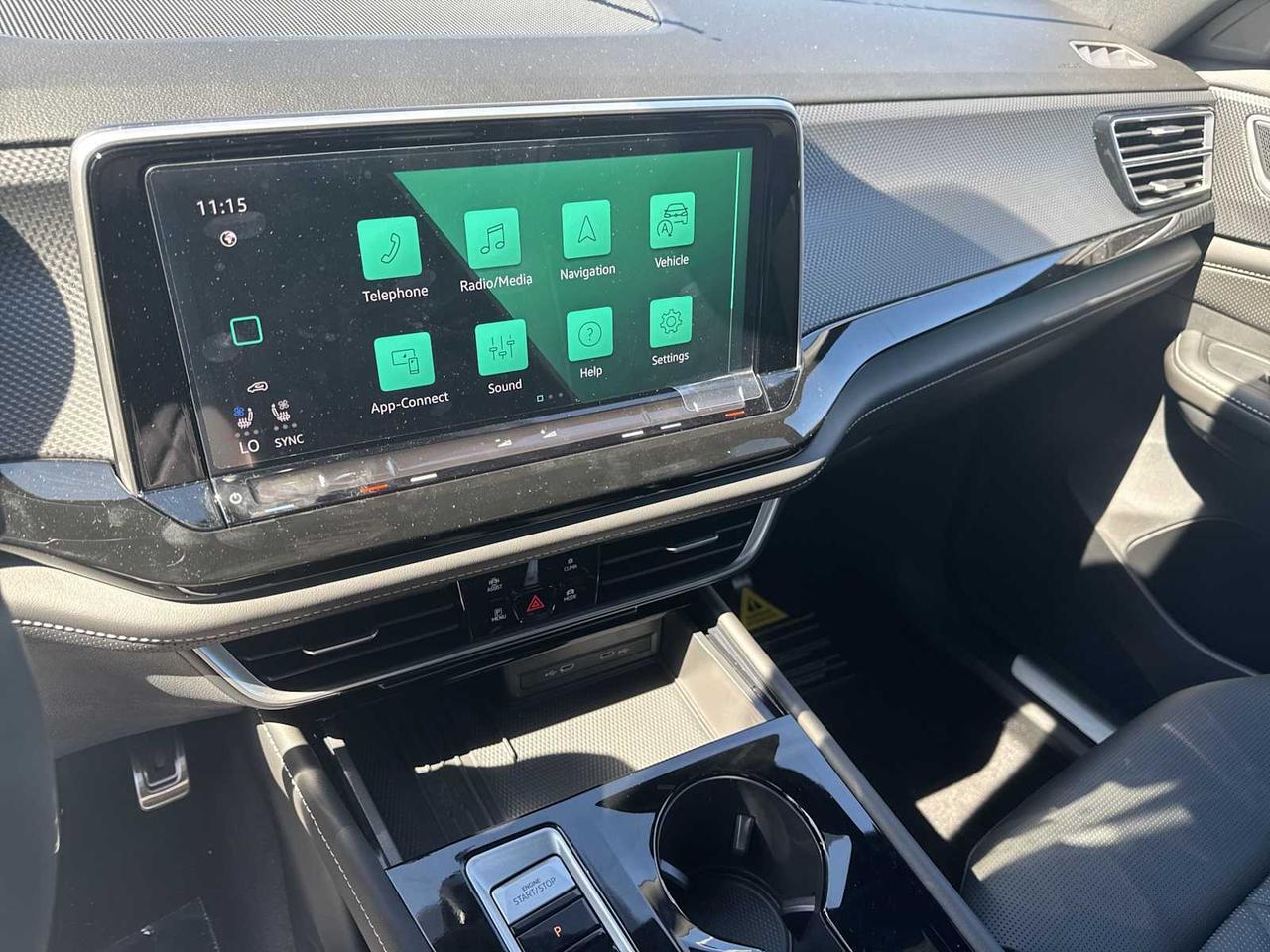 2025 Volkswagen Atlas Cross Sport 2.0T SEL Premium R-Line Medford MA