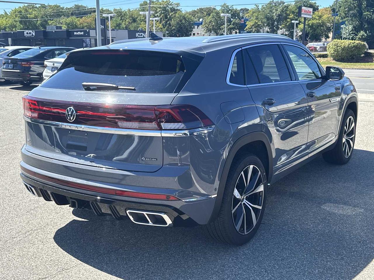 2025 Volkswagen Atlas Cross Sport 2.0T SEL Premium R-Line Medford MA