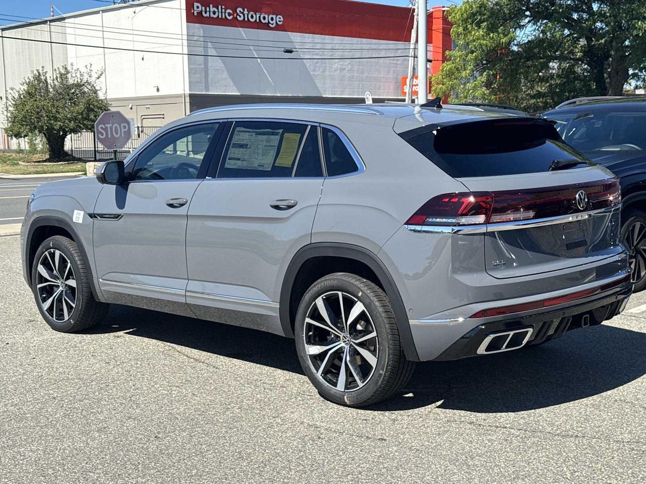 2025 Volkswagen Atlas Cross Sport 2.0T SEL Premium R-Line Medford MA